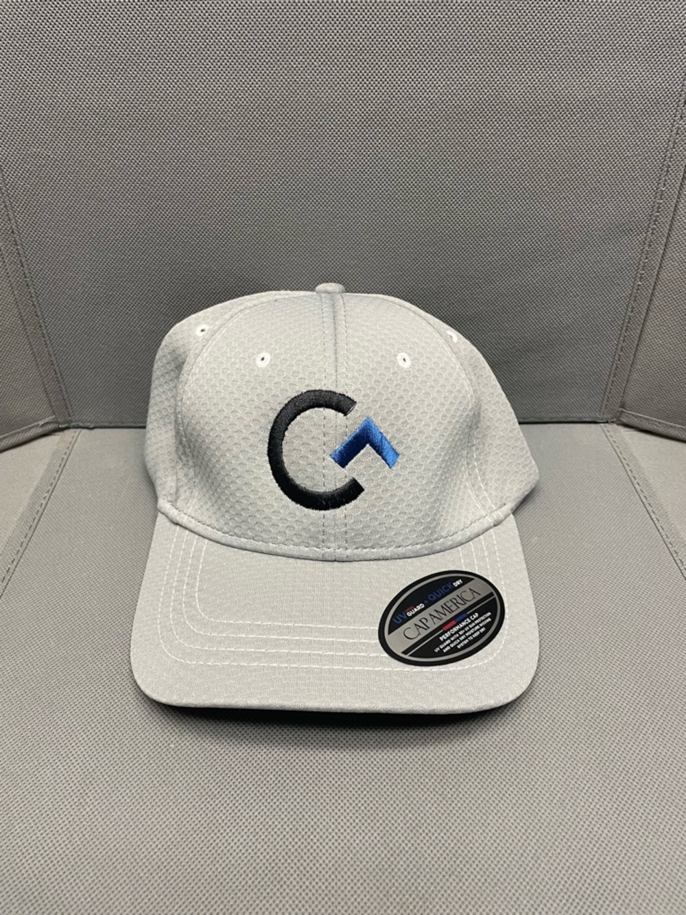 CapAmericaGolf Hat Adjustable Sizes Grey
